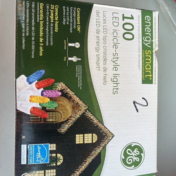 100 LED ICICLE-STYLE LIGHTS, 9.5' 100W, 20 STRANDS - Picture 1 of 5